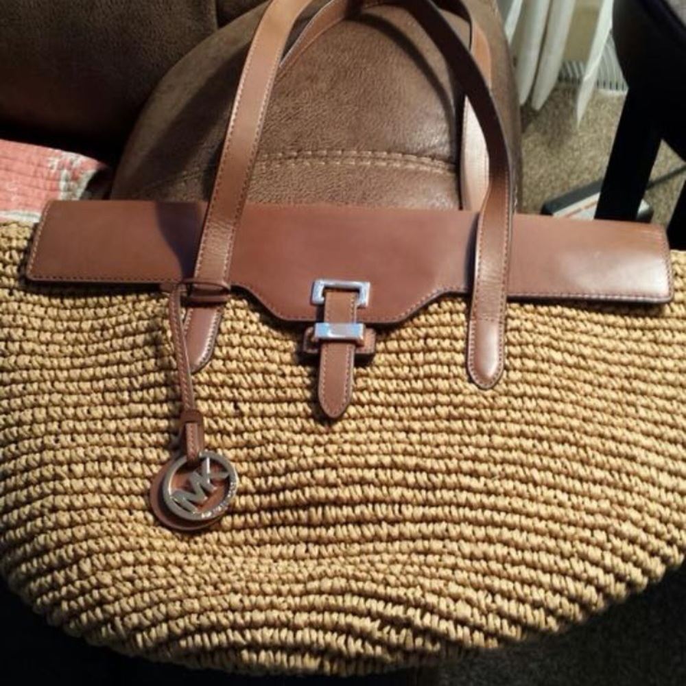 Michael kors straw bag